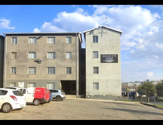 2 BEDROOM APARTMENT FOR SALE IN FLEURHOF